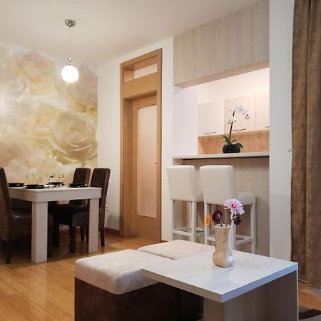 Apartman Kej Free Parking Kraljevo Exteriér fotografie