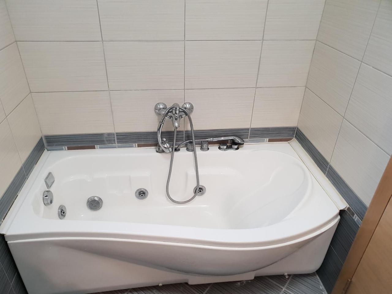 Apartman Kej Free Parking Kraljevo Exteriér fotografie