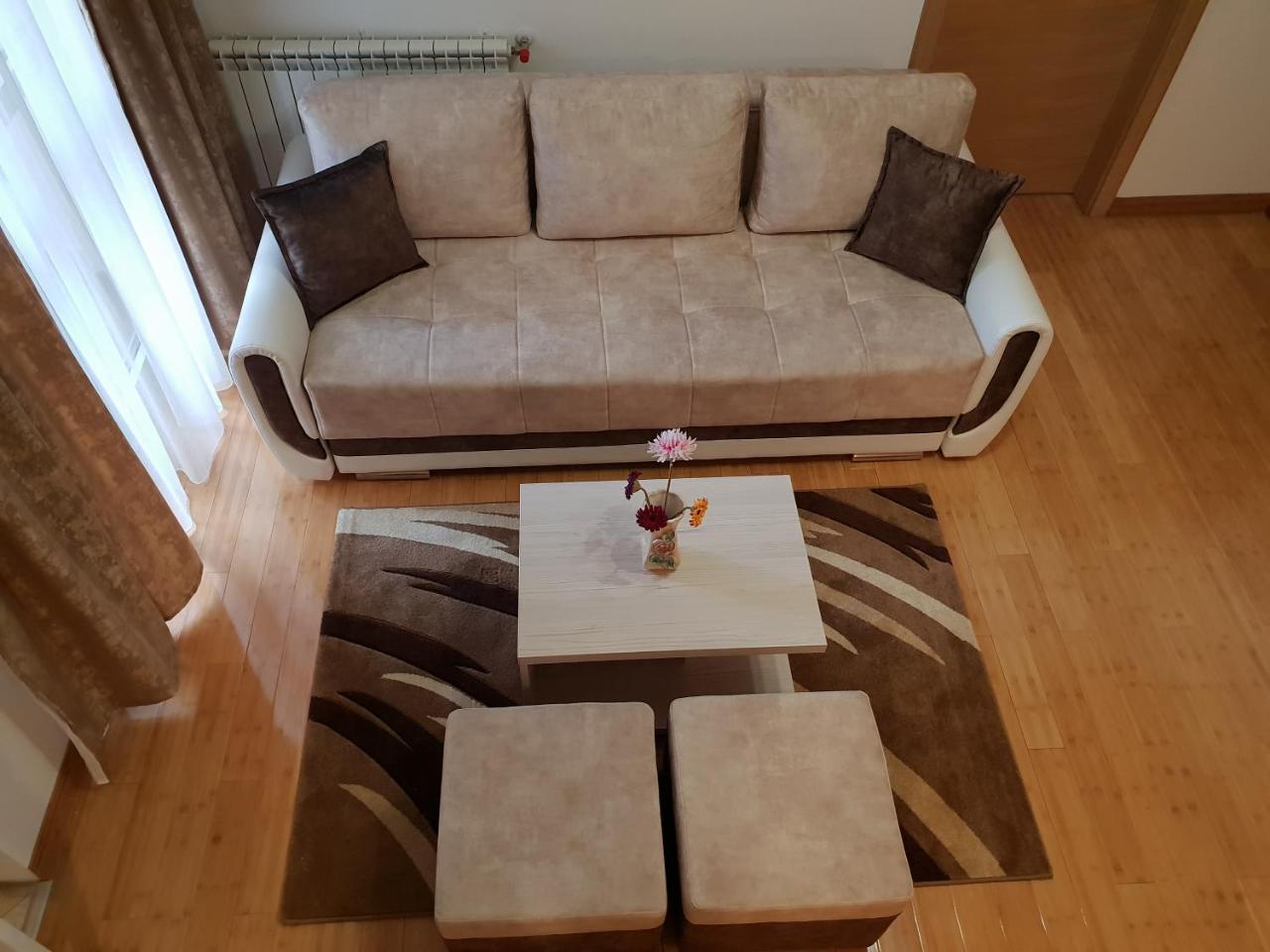 Apartman Kej Free Parking Kraljevo Exteriér fotografie